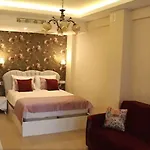 Grand Life Residence