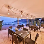 Mare Garden Hotel