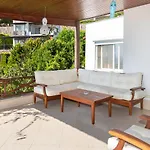 Splendid House With Sea View And Shared Pool In Bodrum