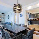 Love Beach Villa
