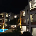 Roas Residences