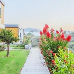 Luxury Residence In Bodrum Marina With Pool