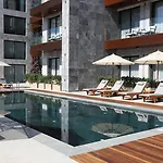 Mare Deluxe Residences & Villas