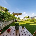 2+1 House In Bodrum Center With Sea View And Big Private Garden