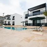 Brand New 2 Bedroom Top Floor Flat With Pool B2