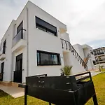 Brand New 2 Bedroom Garden Floor Flat With Pool B1
