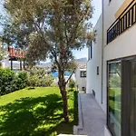 Villa House Sea View Tuerkbuekue