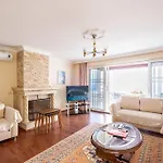 Bodrum Burcu Villa , Magnificent Sea View, Cozy, Free Otopark, Free Wifi