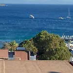 Bodrum Bitez Aktur Sitesi Oezel Plajli