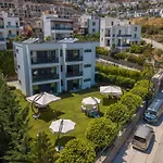 Guendogan Suites