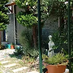 Babacim Havuzlu Saunali Villa