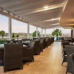 La Quinta By Wyndham Cesme