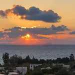 Sea Sunset View, Walk To The Beach