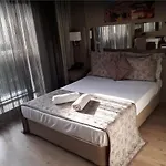 Hotel Iz