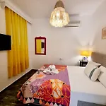 Kumbahce Fethiye Hanim Pansiyon Bodrum