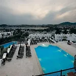 Litera Relax Resort Hotel