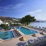 Noa Javelin Beach Club