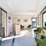 M Suite Hotel