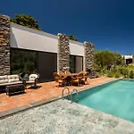 Bodroombnb Fully Private Villa In Yalikavak For 20 Guests ,2 Pools & Botanical Garden Ideal For Events, Families & Friends
