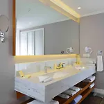 Sundance Suites Hotel