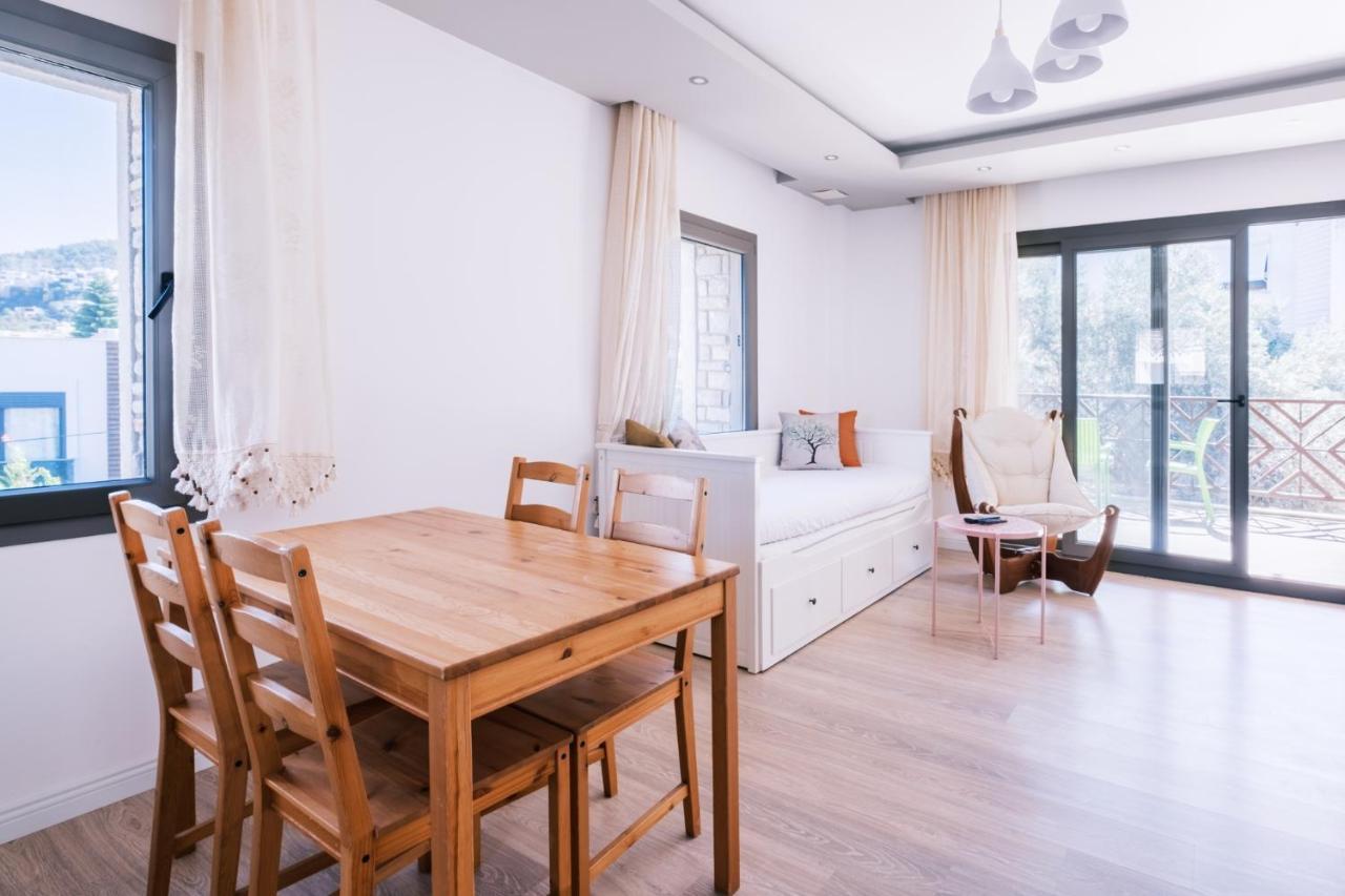 Appartamento Chic Flat W Balcony 3 Min To In