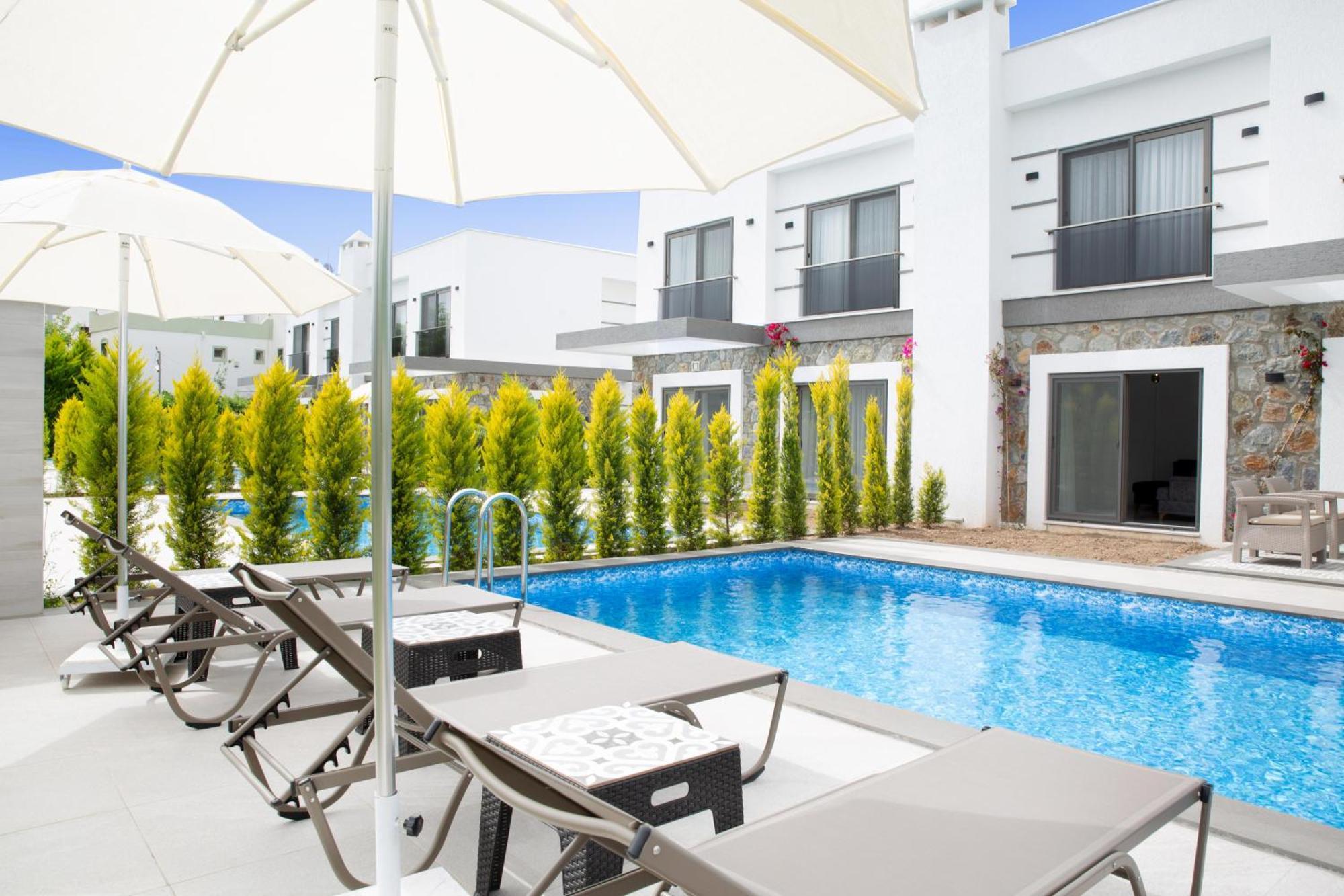 Bd4108 Two Bedroomed Withpool Inbodrumyalikavak Villa *