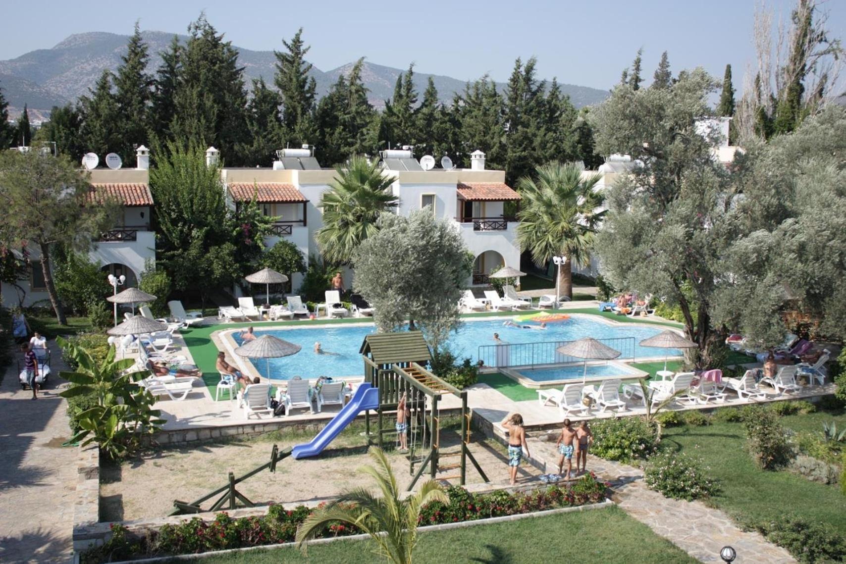 Ξενοδοχείο με διαμερίσματα Toloman Bitezpark