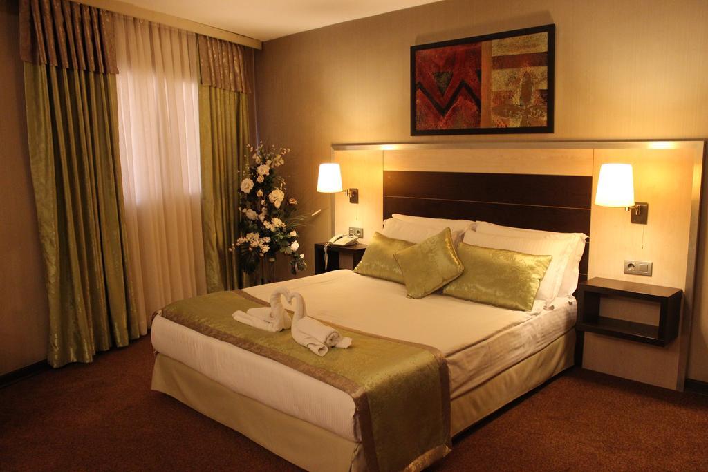 Отель Comfort Boutique 3*